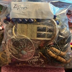 5 lb bag of wearable jewelry